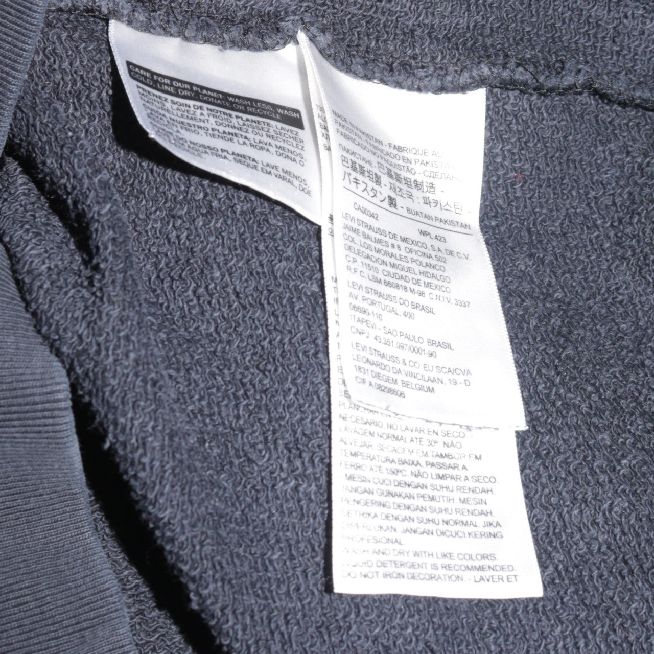 Levi's Men's Black XS Pullover Hoodie with Logo