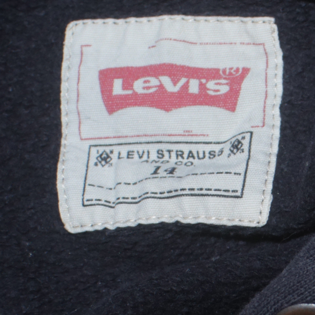 Levi's Boys Black Pullover Hoodie Size 14 Classic Logo Cotton Sweatshirt