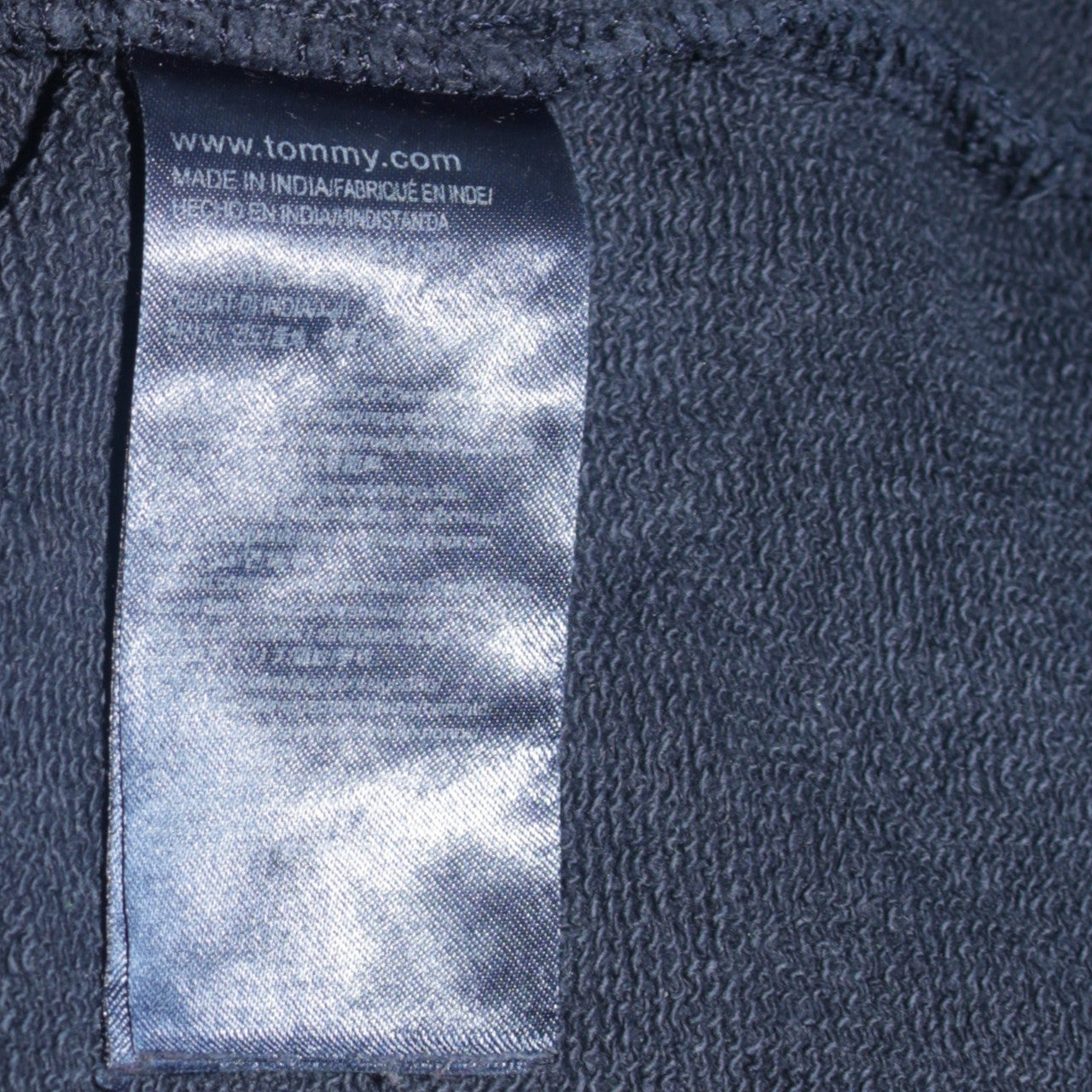 Tommy Hilfiger Men's Black Cotton Crew Neck Sweatshirt L Vintage Fit