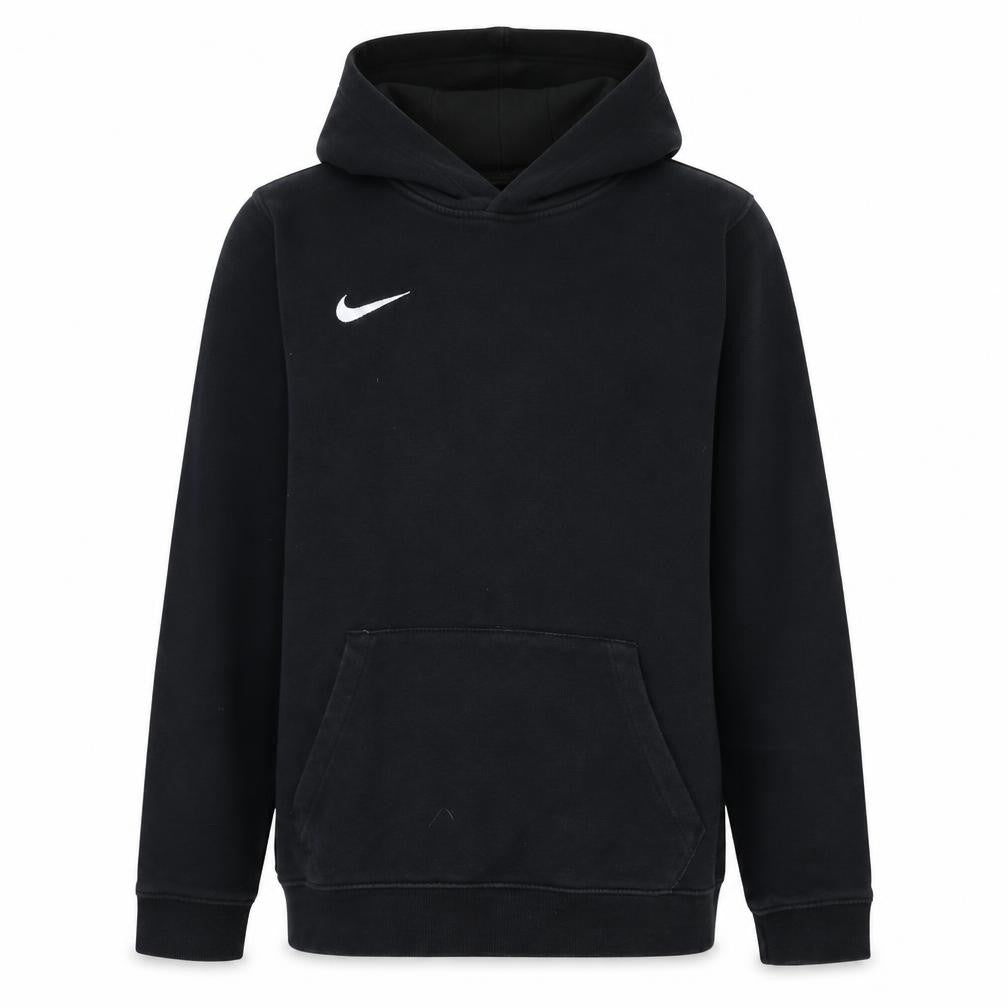 Front view of Nike boys’ black xl pullover hoodie with logo and kangaroo pocket