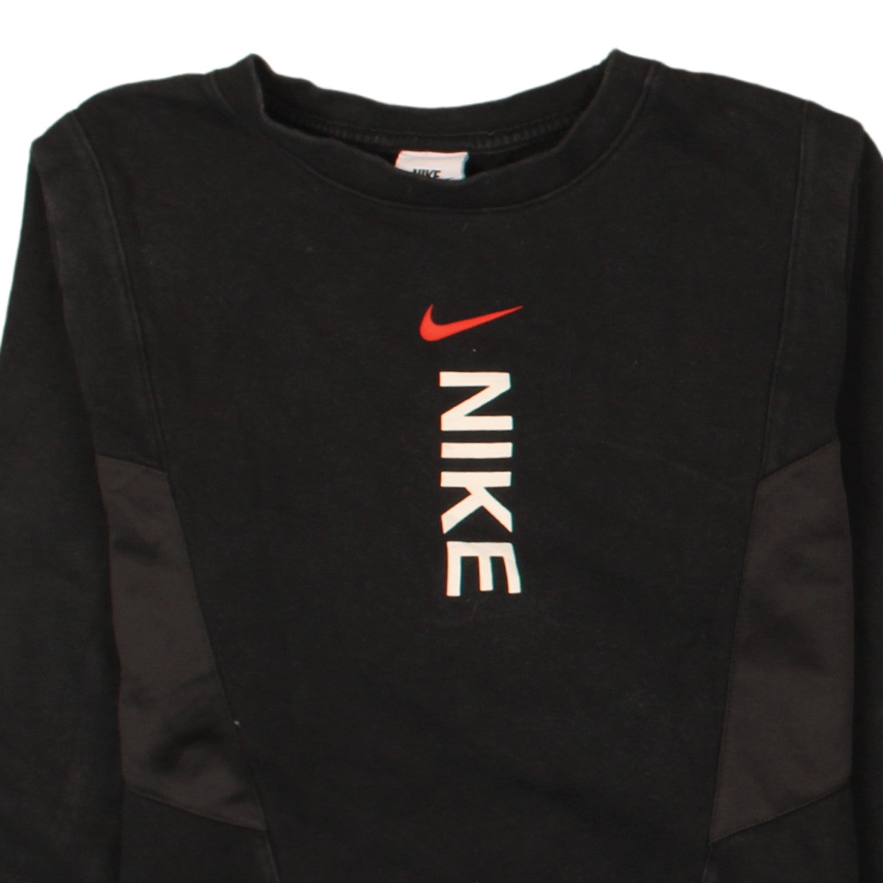 Nike Boys Black XL Pullover Fleece Sweatshirt with Logo Graphic