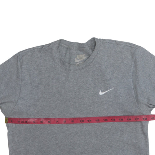 Nike Men’s Grey Regular Fit Crew Neck T-Shirt M