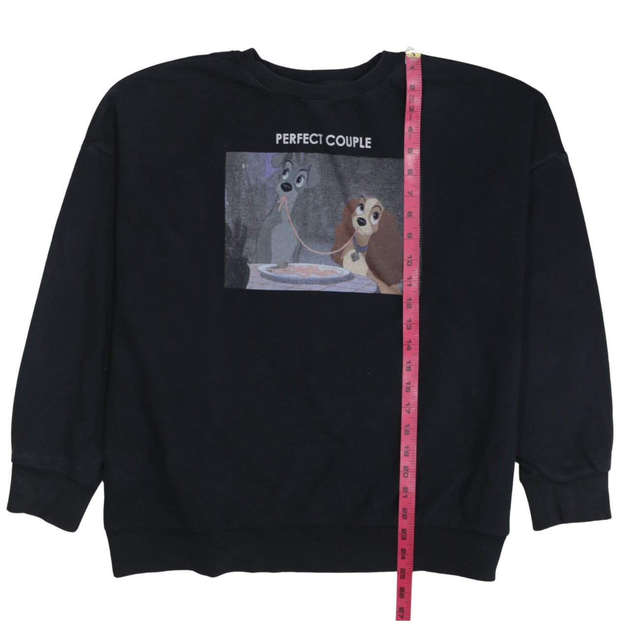 Disney Women Black Lady and the Tramp Sweatshirt L Graphic Pullover