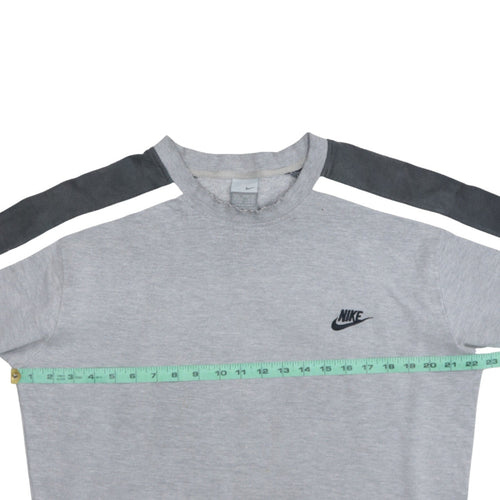 Nike Mens Grey Crew Neck Sweatshirt L Embroidered Logo Classic Style