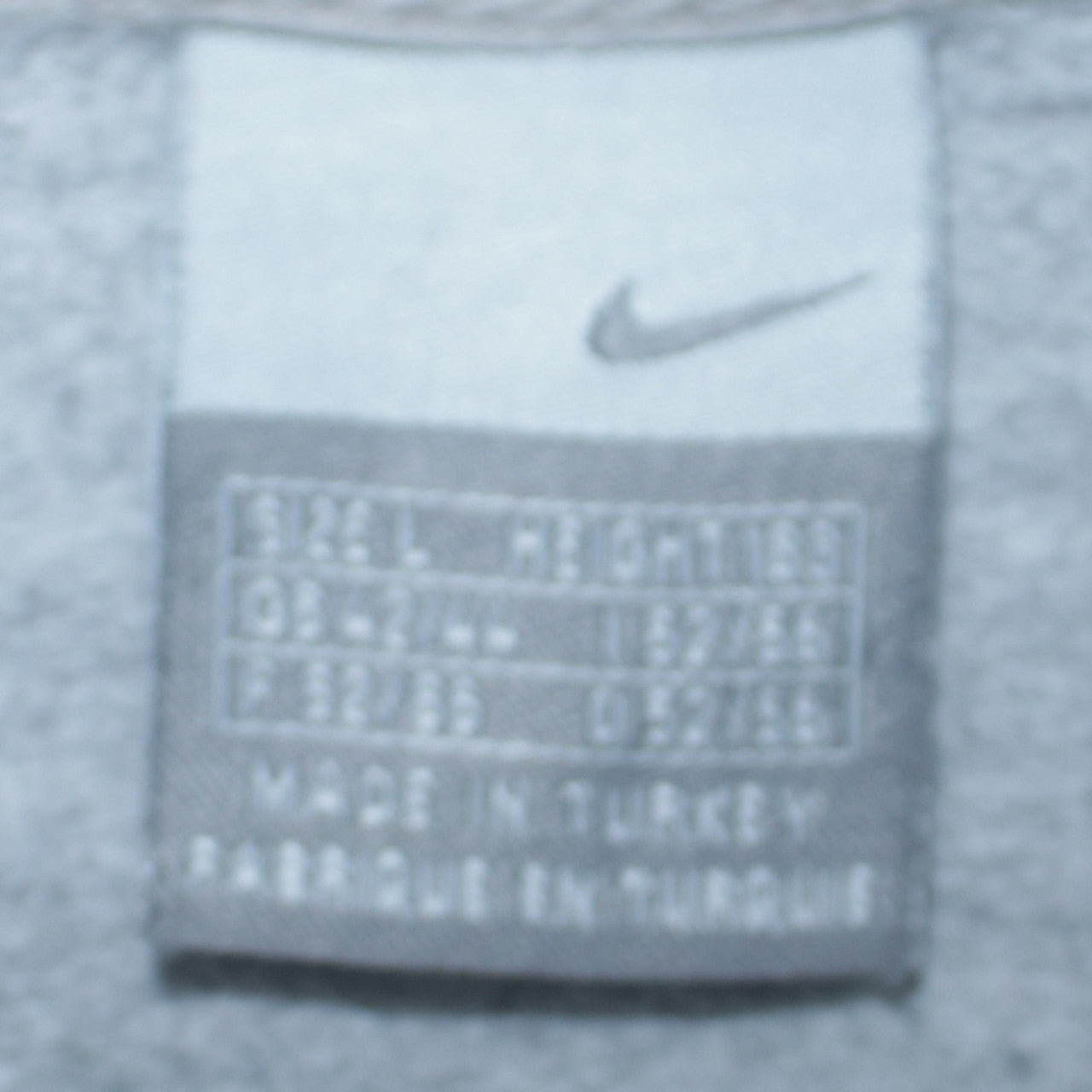 Nike Mens Grey Crew Neck Sweatshirt L Embroidered Logo Classic Style