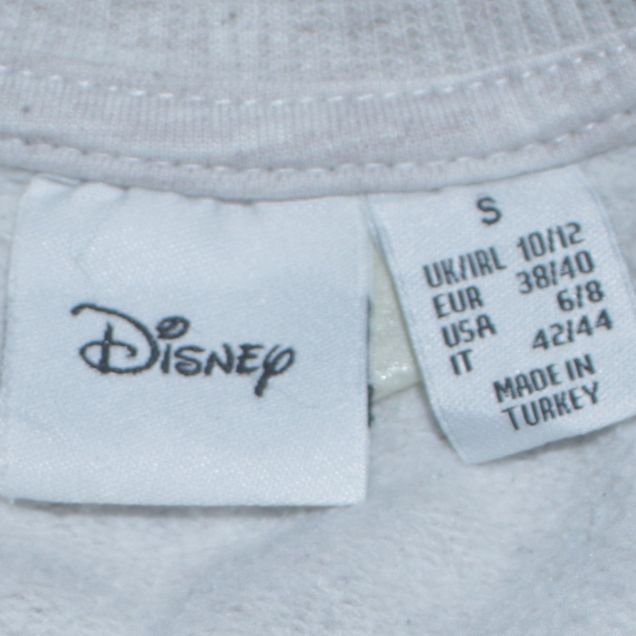Disney Women’s Grey Dumbo Sweatshirt Small Crew Neck Pullover