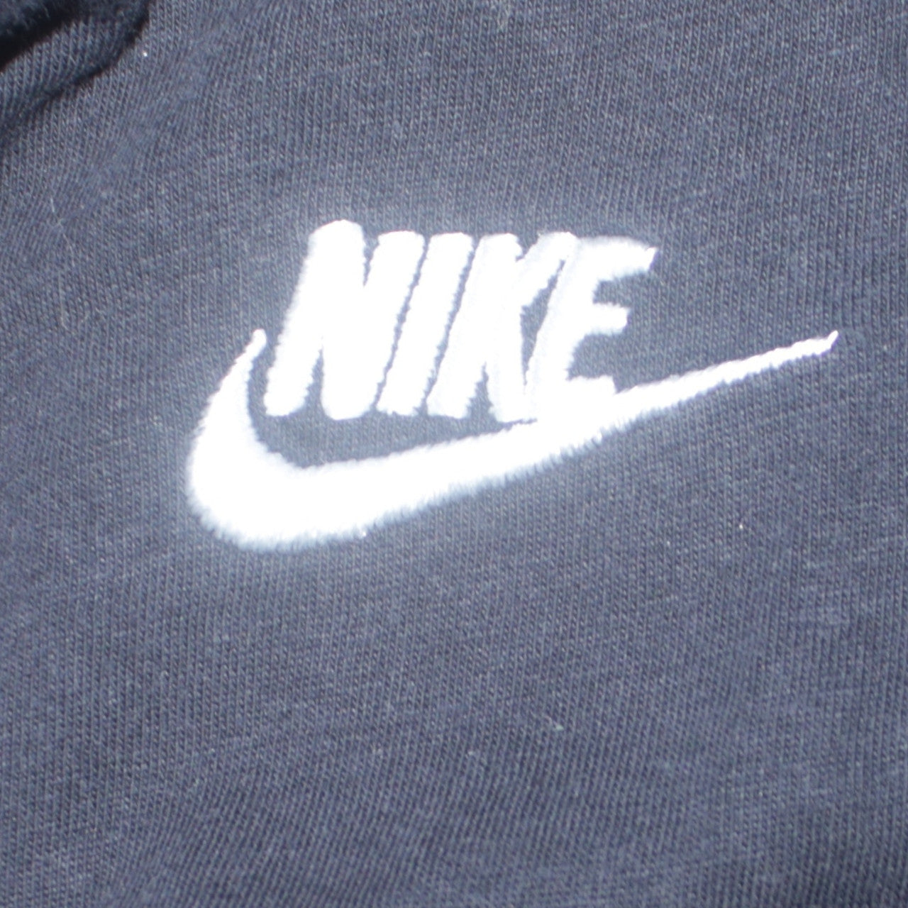 Nike Men's Black Small Logo Sports Crew Neck T-Shirt