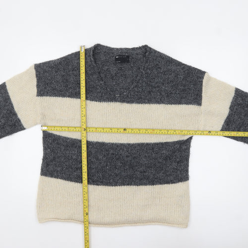 ASOS Women’s Grey Cream Striped V-Neck Knit Jumper Size S UK 8-10