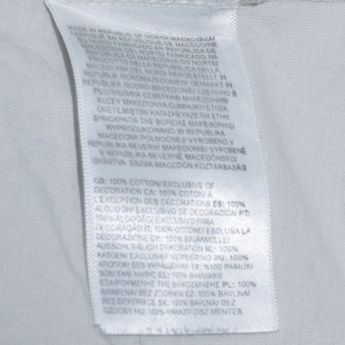 The North Face Men's White Medium Graphic Logo T-Shirt Cotton