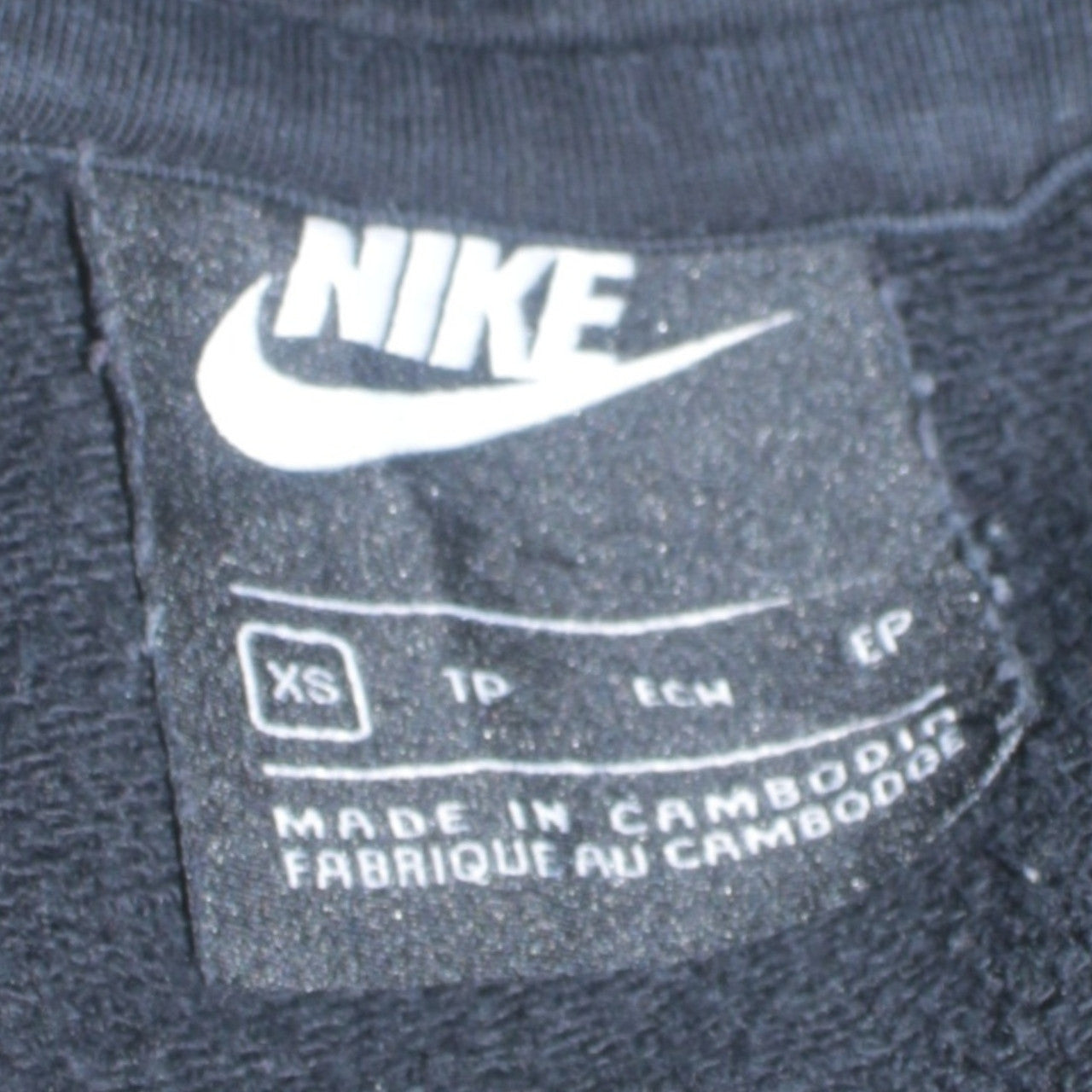 Nike Womens Black XS Pullover Hoodie with Logo Design