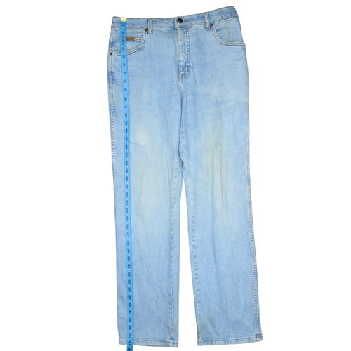 Wrangler Men's Blue Light Wash Straight Leg Denim Jeans 33x32