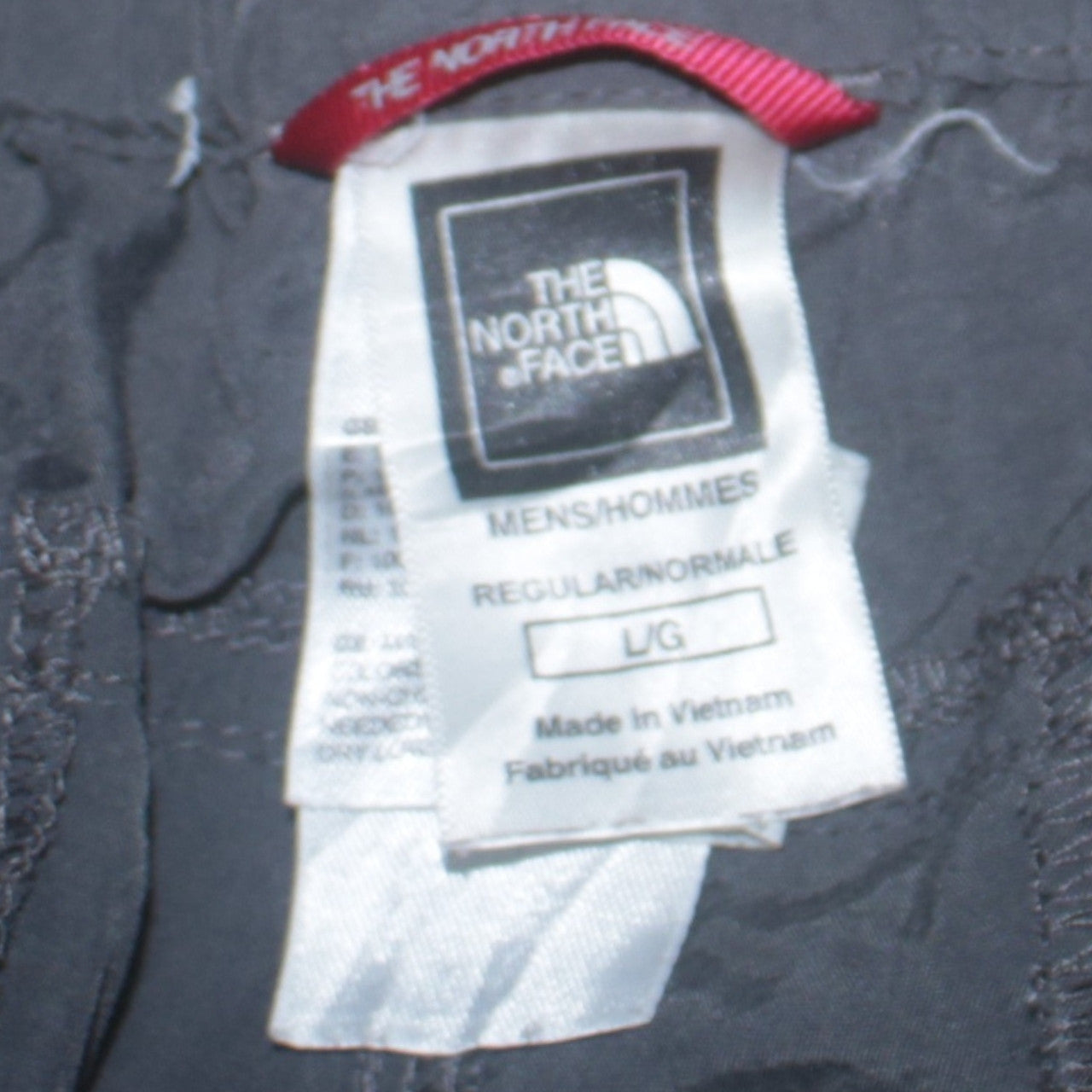 The North Face Men's Black Cargo Shorts L Regular Hiking Outdoor