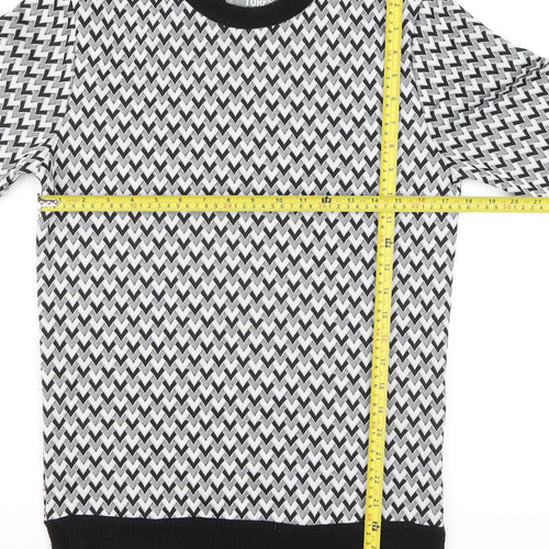 Adventures of the Unsigned Womens Black White Small Crew Neck Pullover Jumper