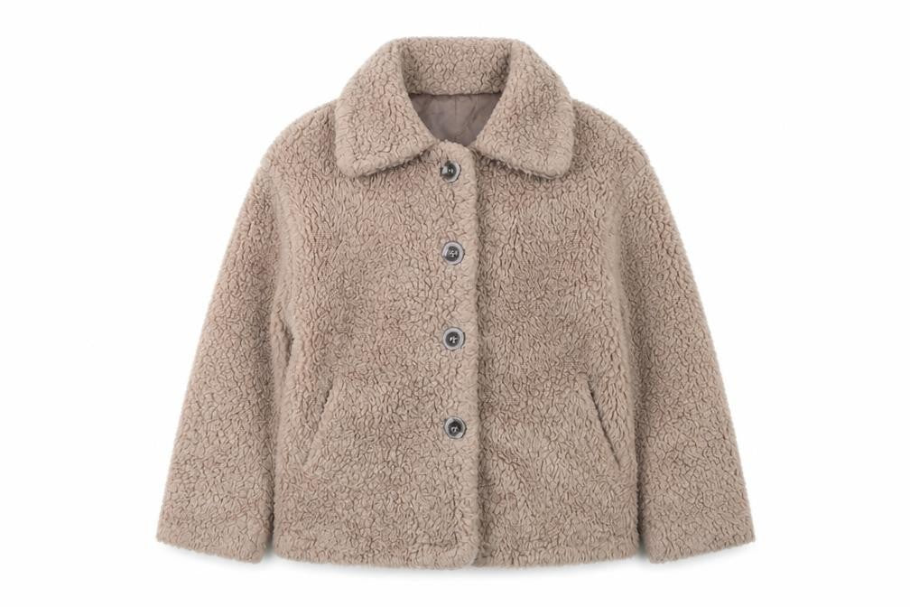 Front view of TOUER TOUBUDA Women’s Beige Teddy Fleece Button Jacket, size M