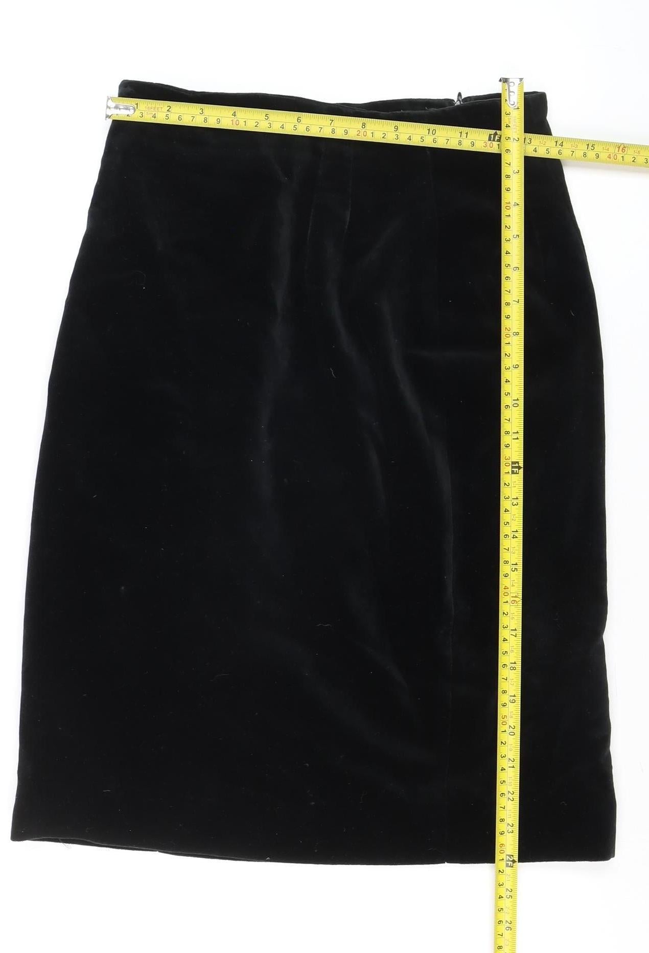 Jones New York Women’s Black Velvet Pencil Skirt Size 12