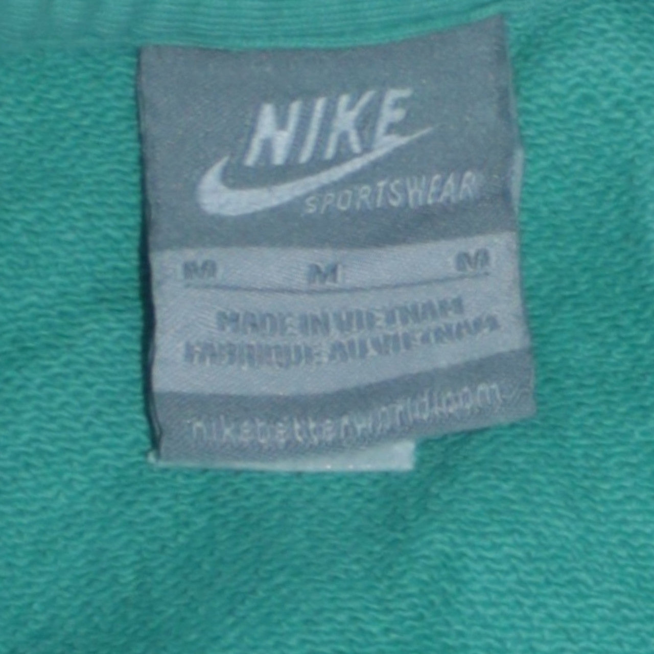 Nike Men’s Green Crew Neck Logo Sweatshirt M Regular Fit