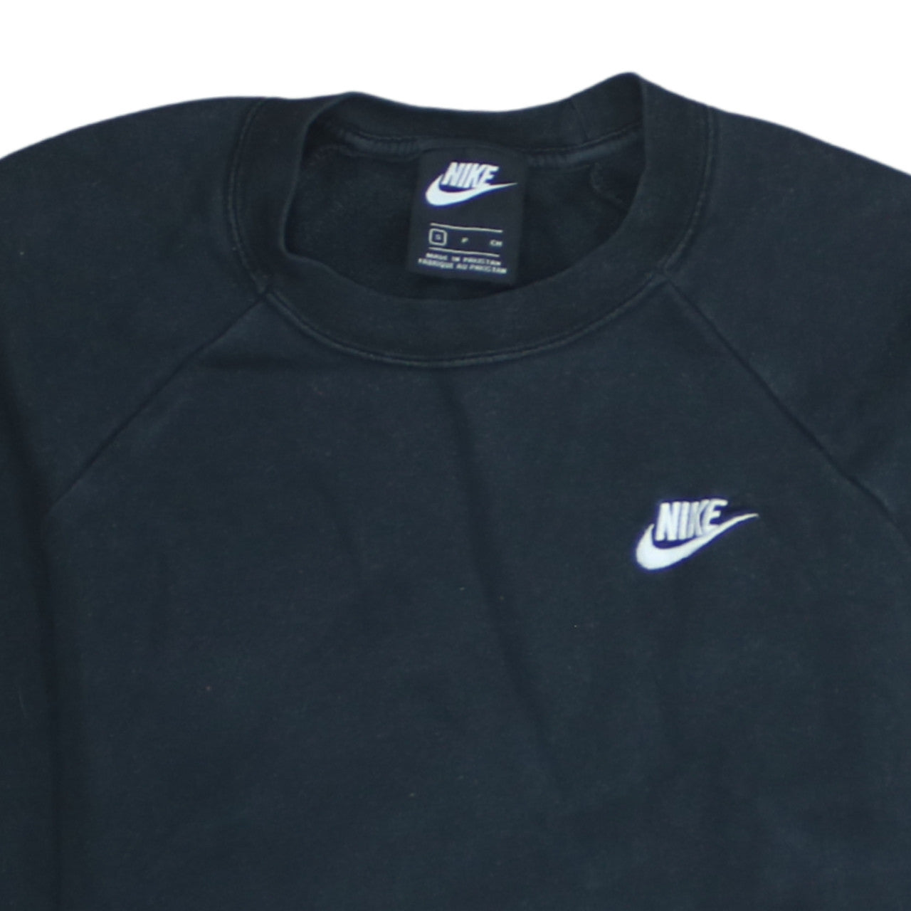 Nike Women’s Black Small Crew Neck Pullover Sweatshirt 80% Cotton