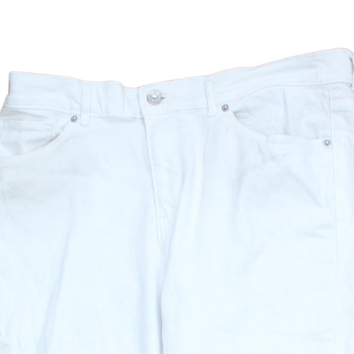 Levi's Women's White Classic Straight Denim Jeans Size 32