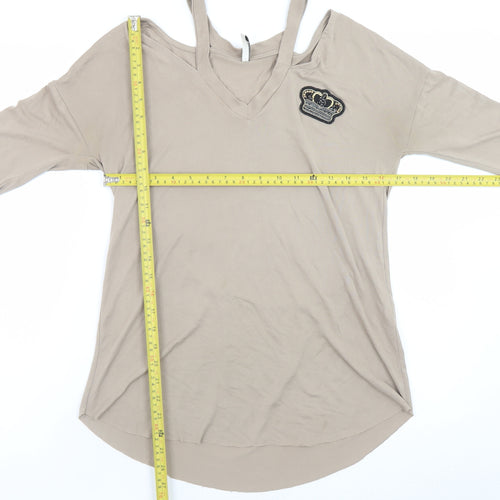 Stradivarius Women’s Beige Cold Shoulder V-Neck 3/4 Sleeve T-Shirt Size 8