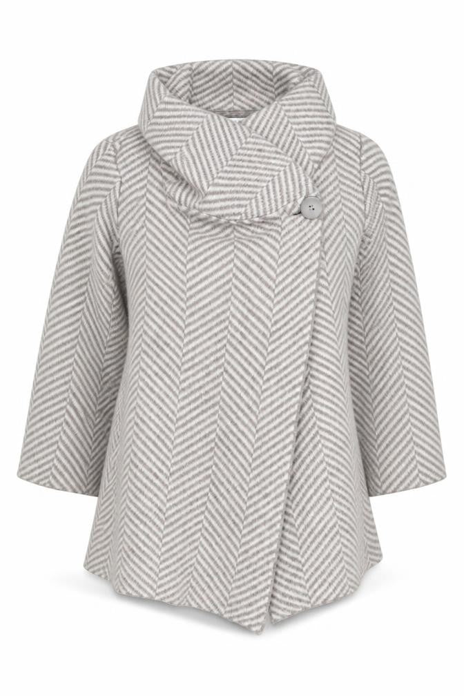 Front view of Max Studio women’s beige herringbone knit cardigan m
