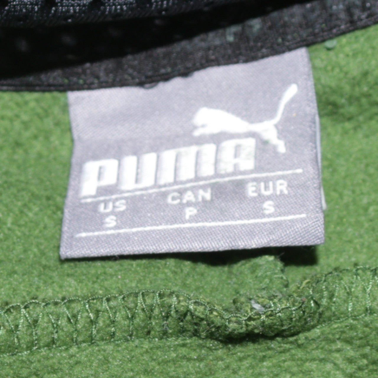 Puma Men’s Green Pullover Hoodie Small Graphic Sports Fleece