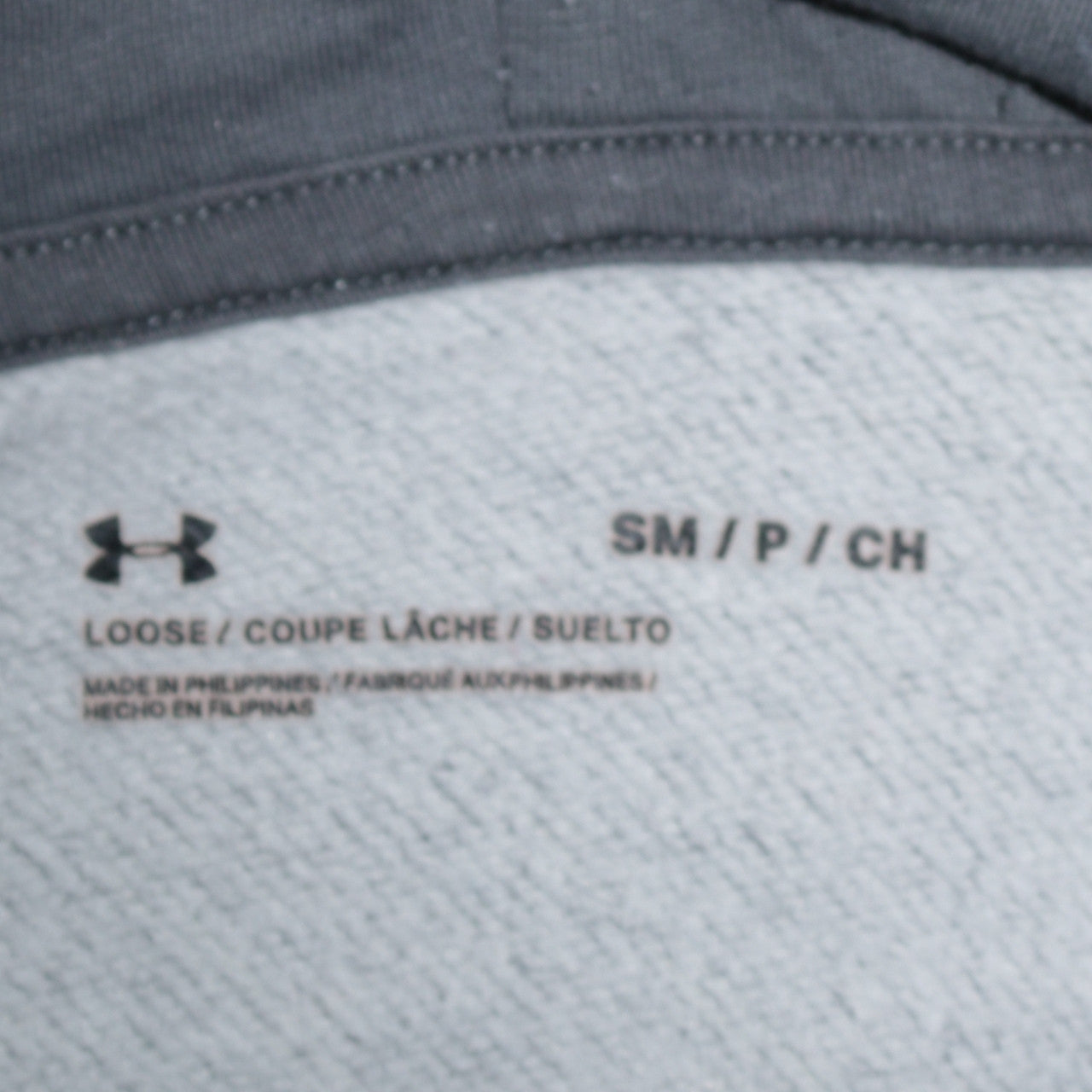 Under Armour Men's Grey Pullover Hoodie Small Relaxed Fit