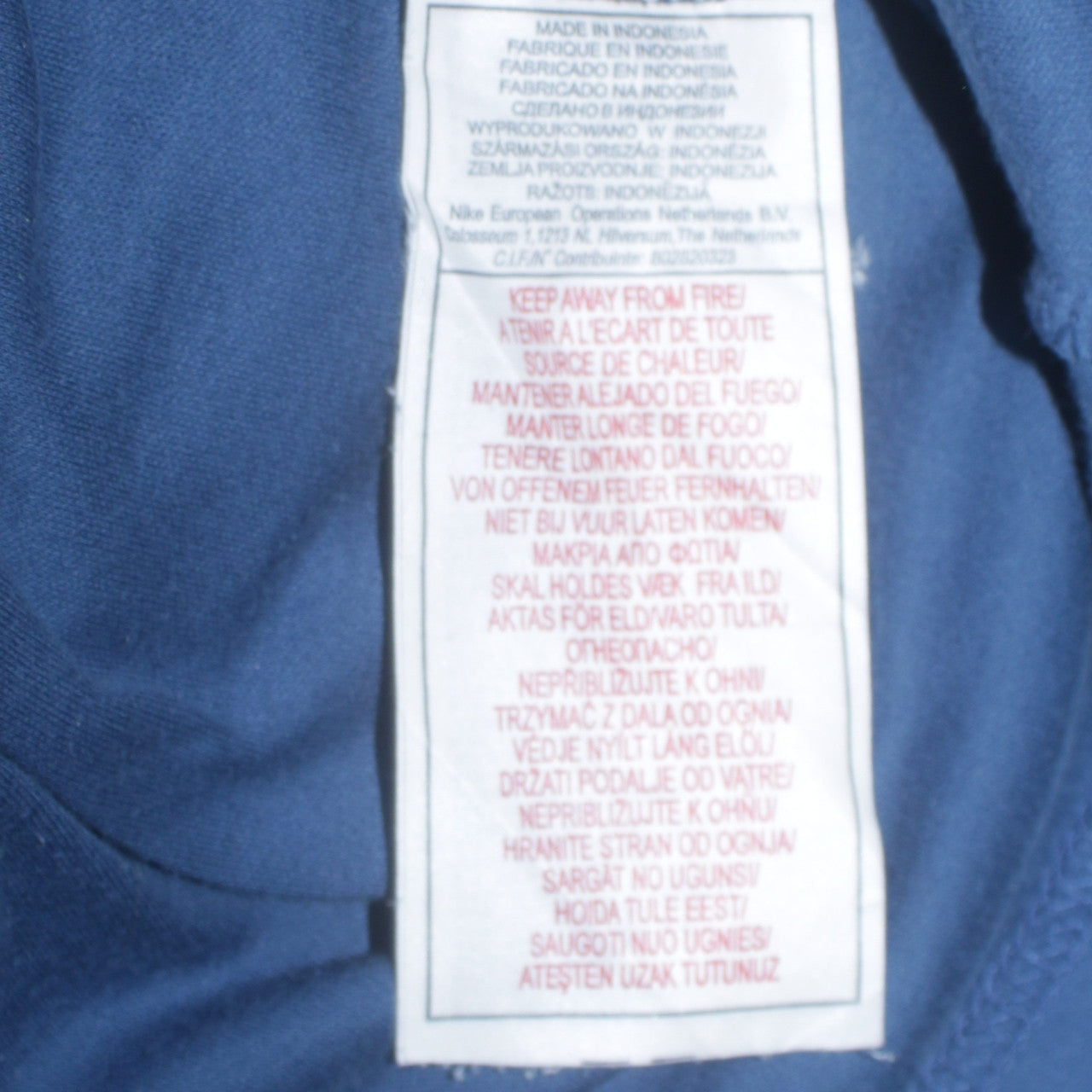 Nike Men's Blue 3/4 Sleeve Crew Neck Sports Top L Vintage