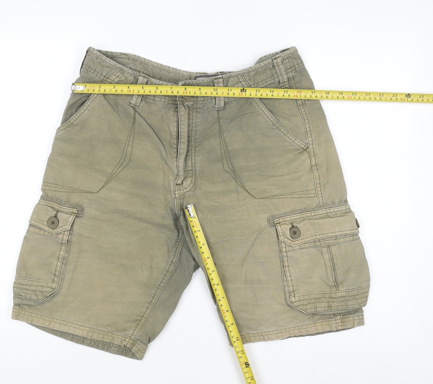Brave Soul Men's Beige Cargo Shorts Medium Canvas Cotton Casual