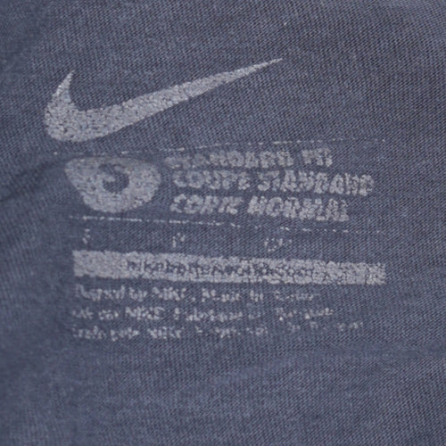 Nike Men's Navy Blue Small Graphic Logo Crew Neck T-Shirt