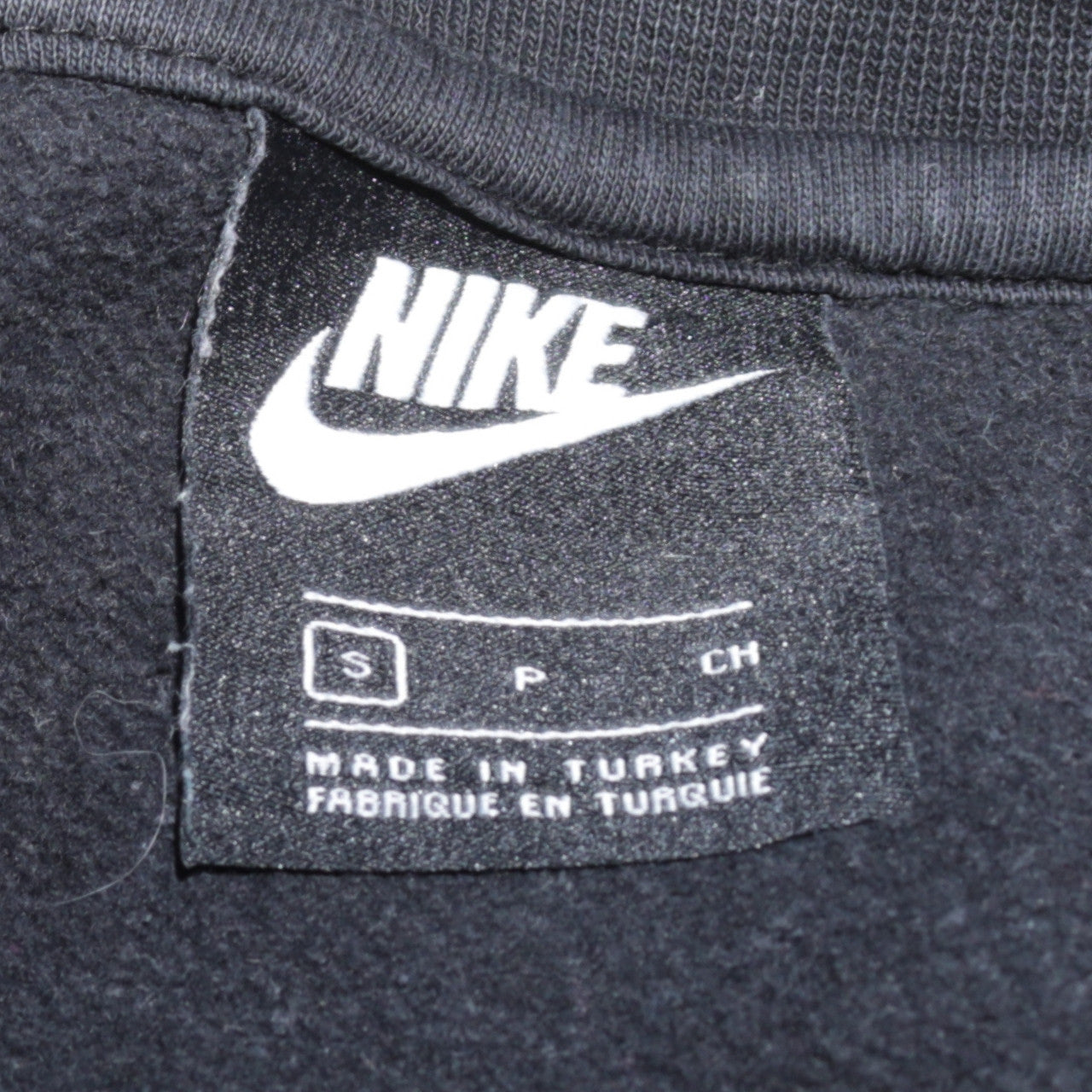 Nike Men's Black Pullover Sweatshirt Small Red Logo Crew Neck Fleece