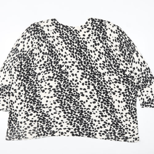 Evans Women’s Black Animal Print V-Neck Plus Size Pullover Jumper 26/28