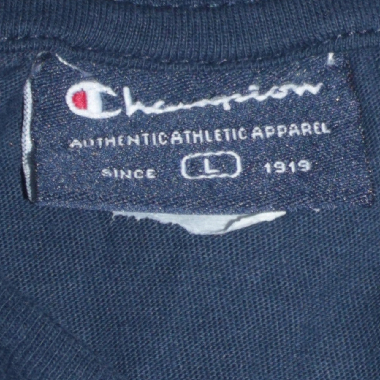 Champion Men's Navy Blue Long Sleeve Crew Neck T-Shirt Size L