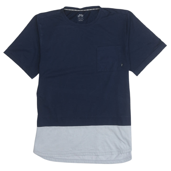 Nike SB Dri-Fit Men's Blue Colourblock Cotton T-Shirt Size L