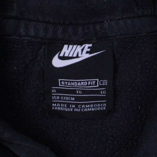 Nike Boys Black XL Pullover Hoodie with Logo, Standard Fit