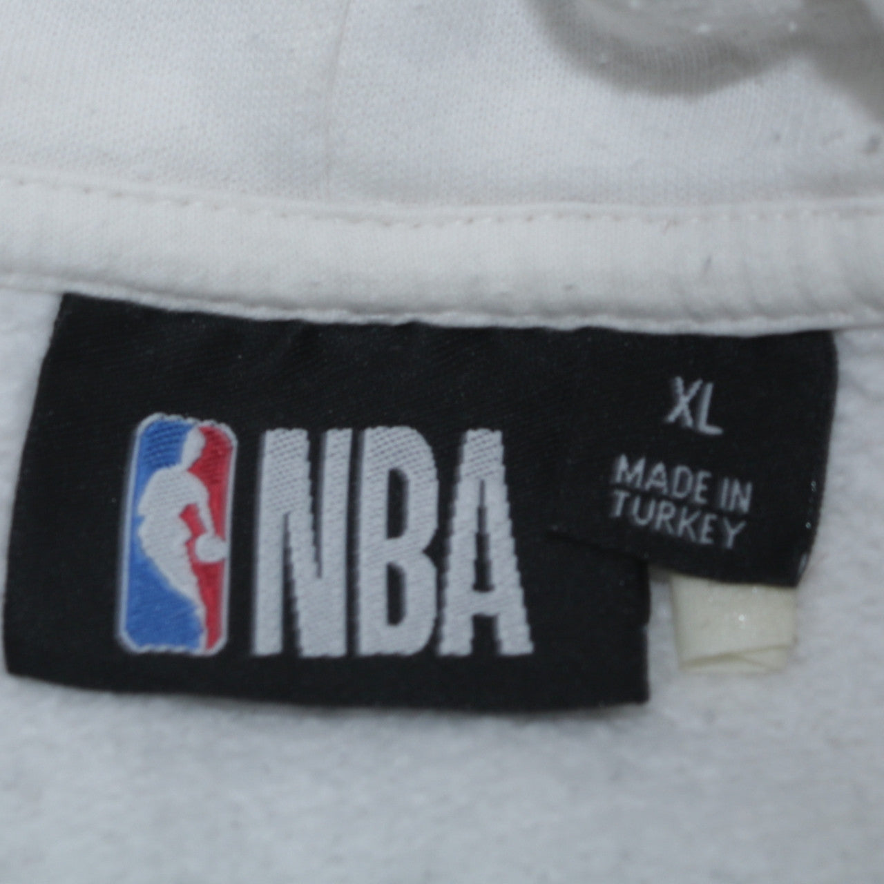 Primark NBA Chicago Bulls Men's White XL Pullover Hoodie