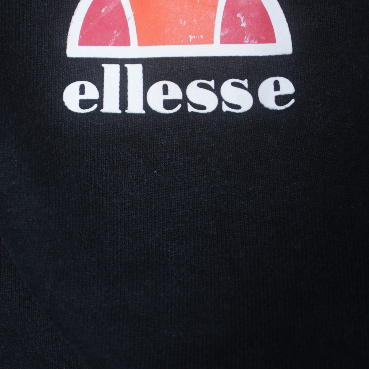 Ellesse Men’s Black Small Crew Neck Pullover Sweatshirt