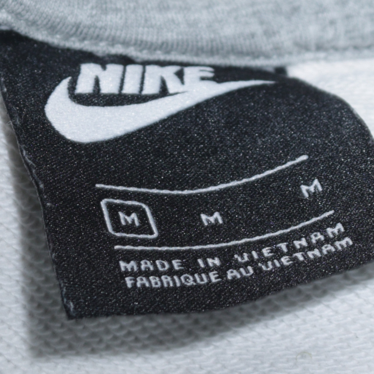 Nike Men's White Cotton Crew Neck Pullover Sweatshirt M