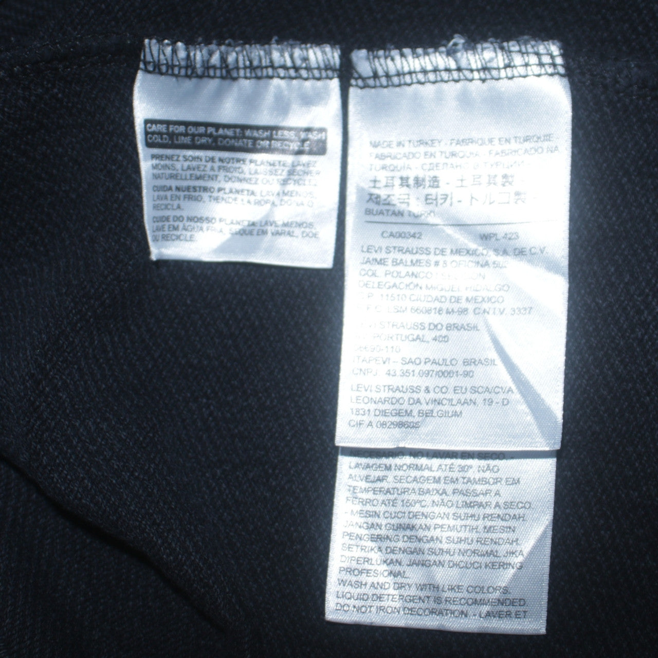 Levi's Men's Black Logo Crew Neck Sweatshirt Size M