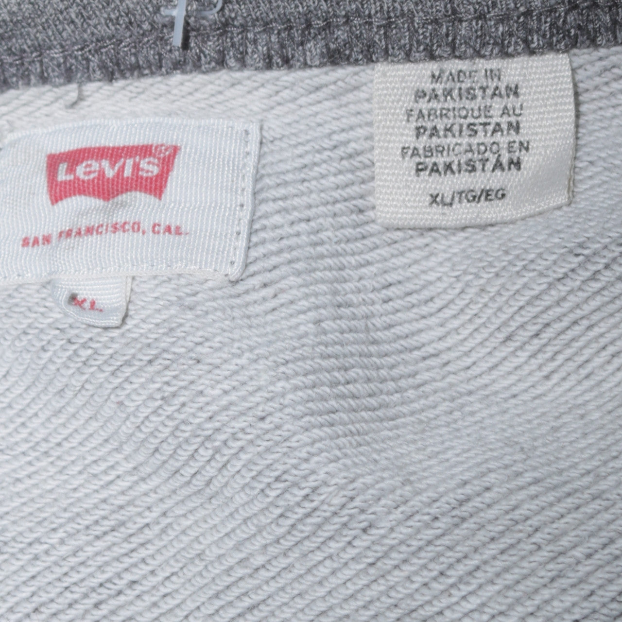 Levi’s Men’s Grey Crew Neck Pullover Sweatshirt XL