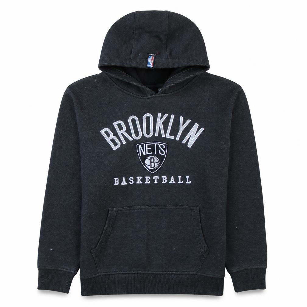 Front view of UNK boys’ black brooklyn nets pullover hoodie, size L, nba basketball sweatshirt