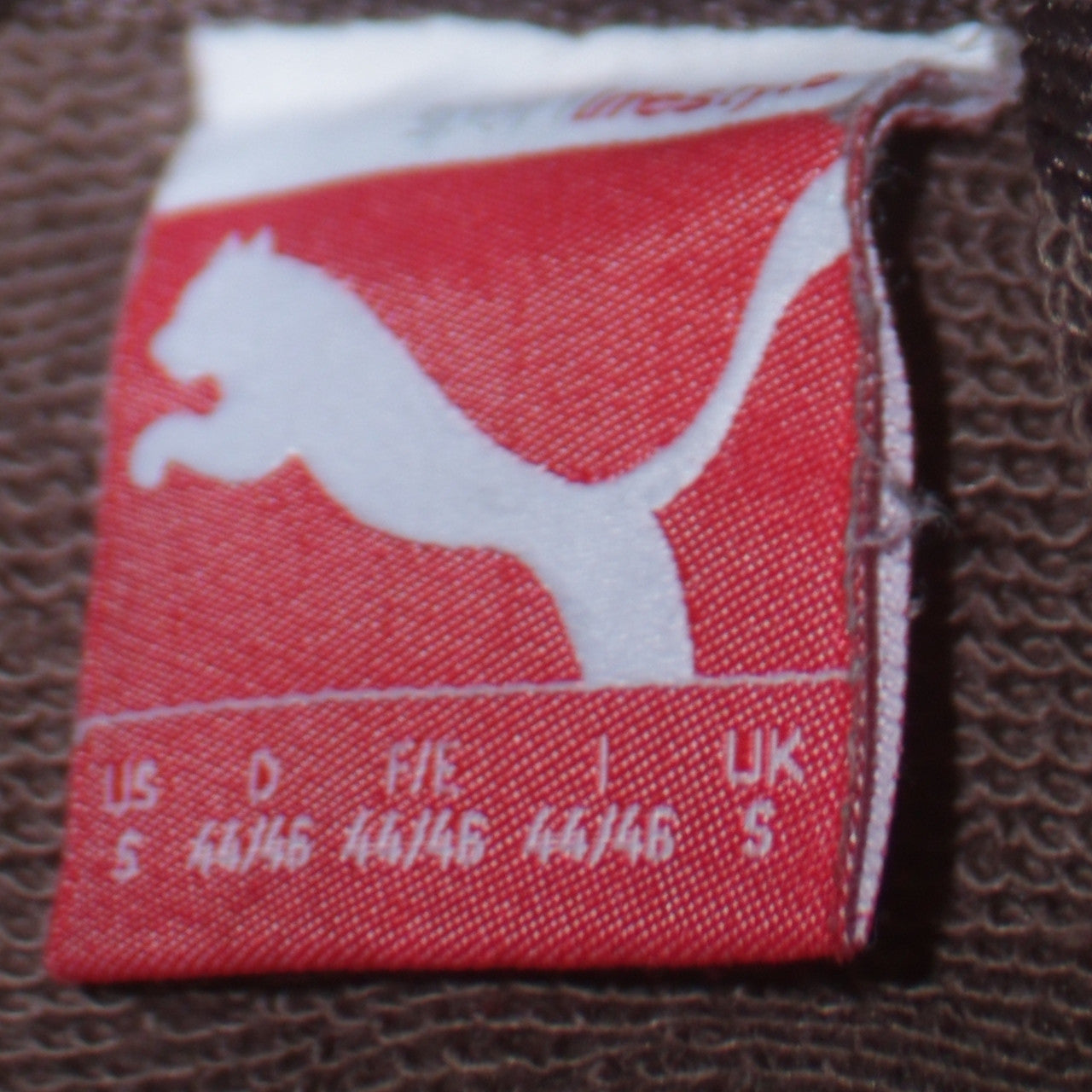 Puma Men’s Brown Pullover Hoodie Small Logo Graphic Sweatshirt