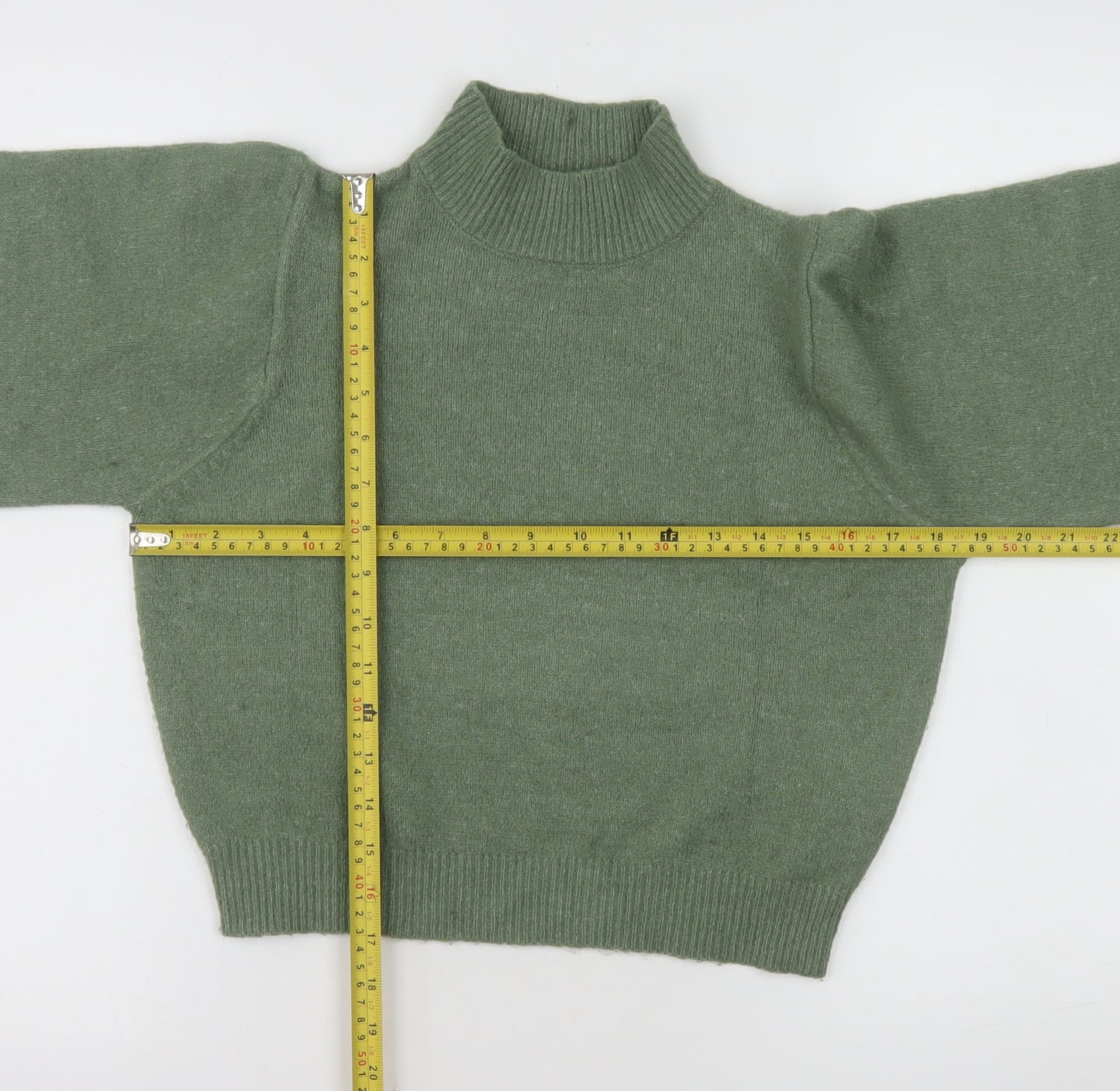 Pieces Women's Green Mock Neck Puff Sleeve Knit Jumper XS