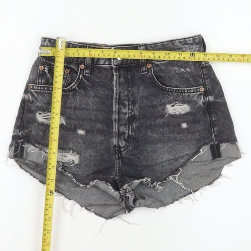 H&M Divided Womens Black Acid Wash Cut-Off Denim Shorts Size 8