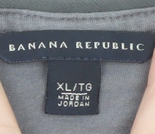 Banana Republic Women's Grey XL Basic Short Sleeve T-Shirt