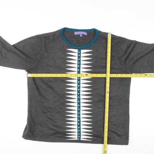 Autonomy Women's Grey Geometric Crew Neck Pullover Jumper Size L