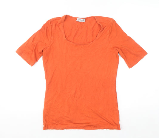 Kettlewell Women’s Orange Short Sleeve Square Neck Basic T-Shirt M