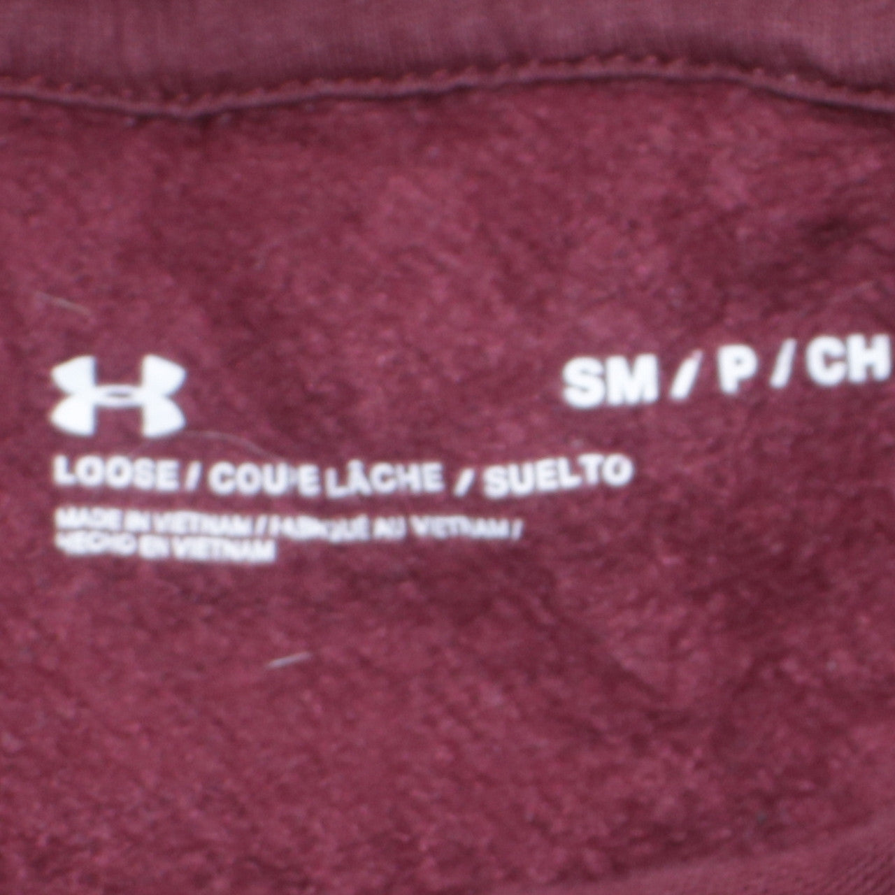 Under Armour Men’s Red Pullover Hoodie Small Relaxed Fit
