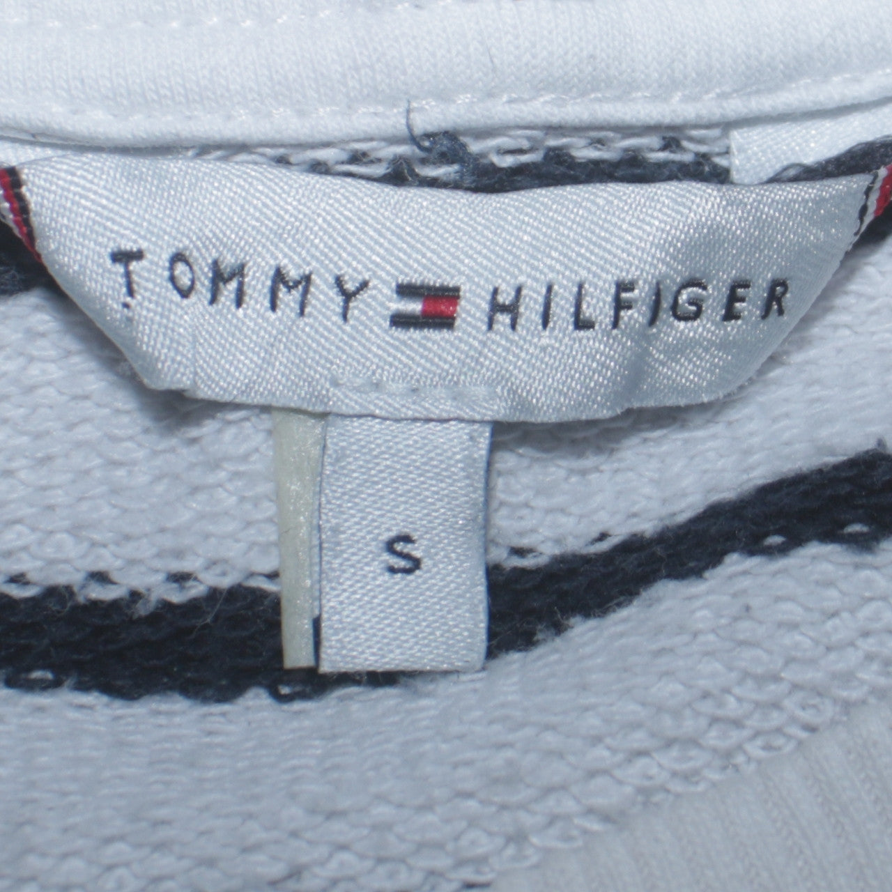 Tommy Hilfiger Women’s White Striped Pullover Sweatshirt Small