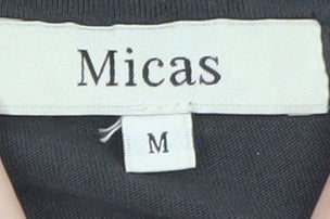 Micas Women's Black Cropped Sleeveless Graphic T-Shirt Medium