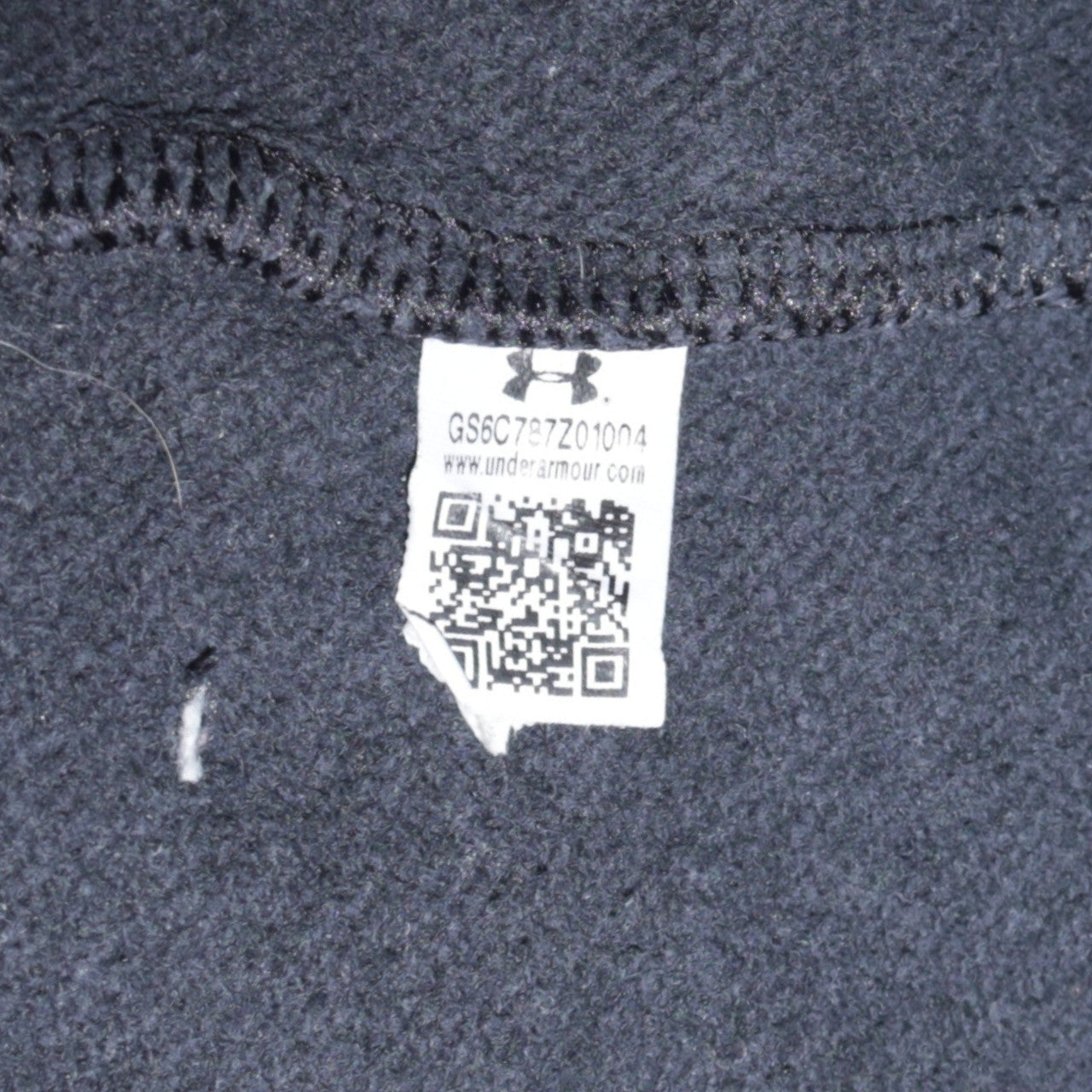 Under Armour Men's Black Pullover Hoodie Medium Sports Fleece